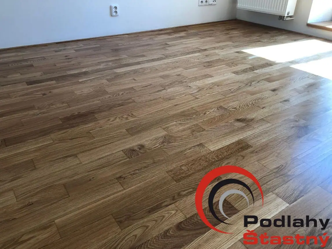 Renovace dřevěných masivních podlah a parket