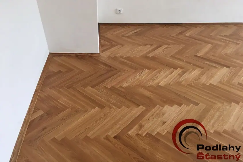 Renovace dřevěných masivních podlah a parket