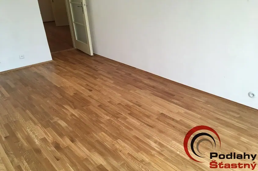 Renovace dřevěných masivních podlah a parket