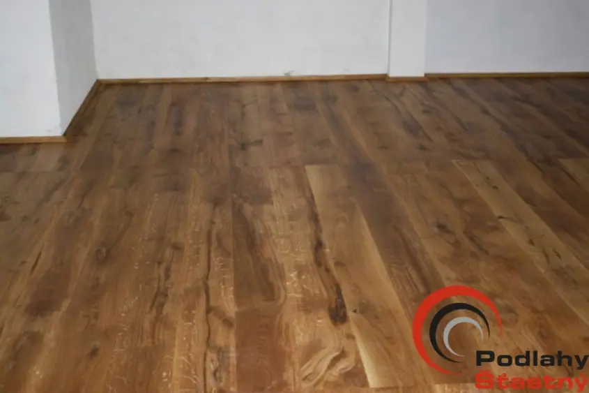 Renovace dřevěných masivních podlah a parket