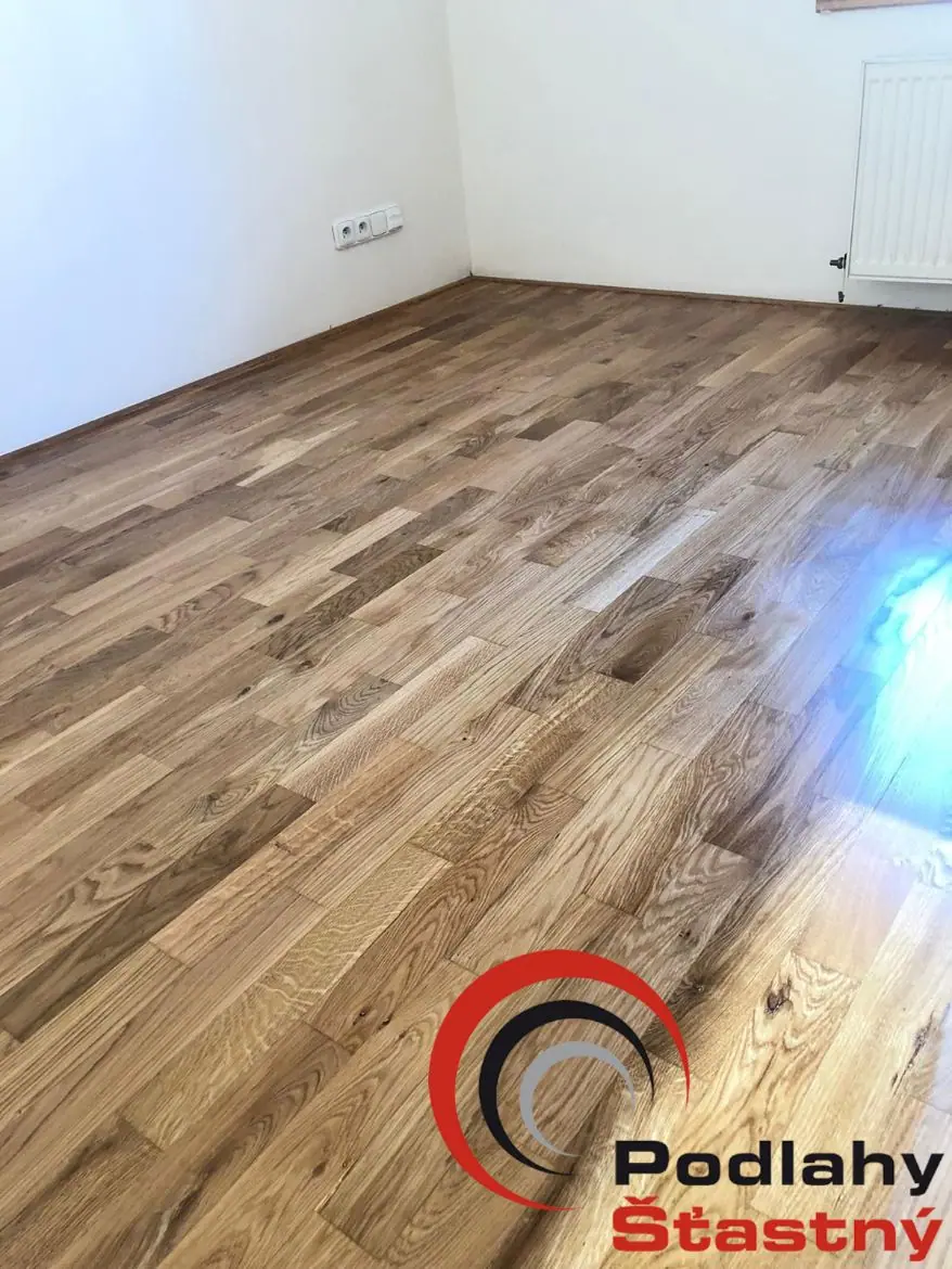Renovace dřevěných masivních podlah a parket