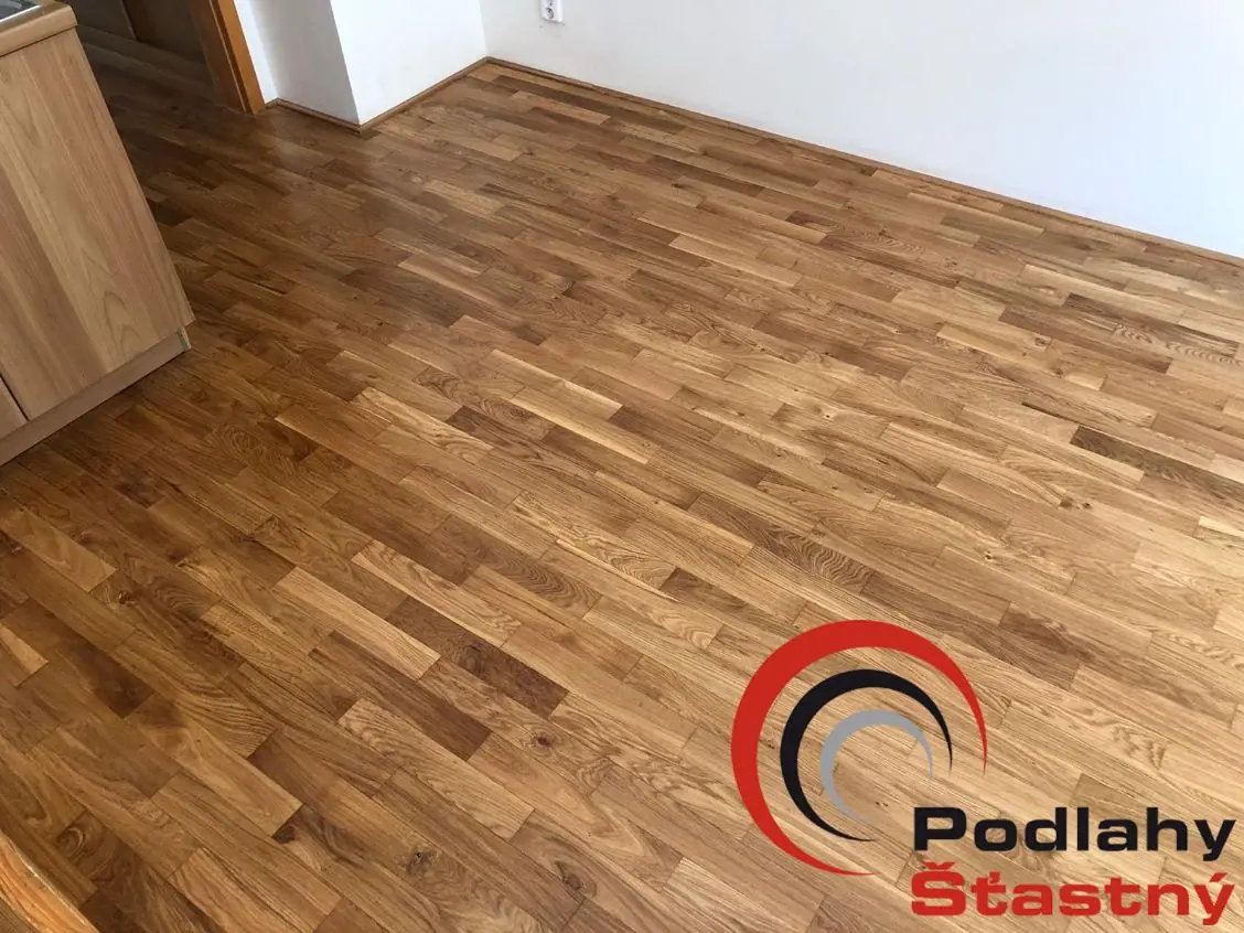 Renovace dřevěných masivních podlah a parket