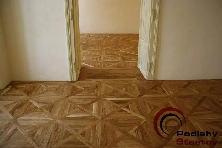 Renovace dřevěných masivních podlah a parket