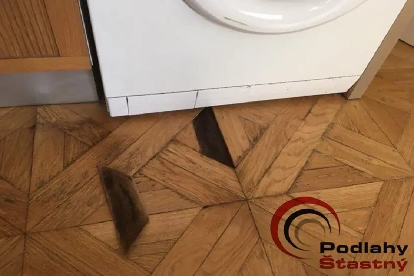 Renovace dřevěných masivních podlah a parket